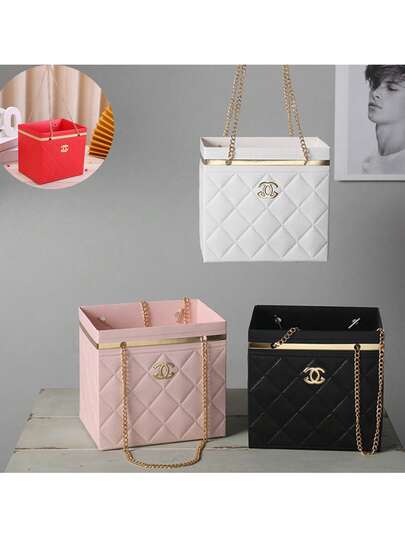 M.Dior Foldable Floral Gift Box With Chain Handle, Made Of Thick Cardboard And Metal Chain, Sturdy And Waterproof, Suitable For Flower Bouquets, Dried Flowers, Handmade Gifts, Compact Folding Design, Simple And Elegant Style, Available In Multiple Colors, Ideal For Weddings, Birthdays, Mother's Day, Valentine's Day, And Retail Flower Shop Display