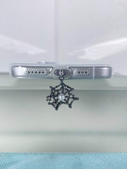 1 pieza Decoración colgante de tela de araña de Halloween con perlas y piedras de rhinestone, compatible con puerto de carga tipo C, puerto de datos y enchufe antipolvo compatible con iPhone, Mi, Oppo, Vivo, , iPhone5-17, auriculares