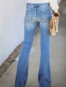 Pantalones acampanados minimalistas de botonadura múltiple que realzan la figura y levantan el trasero