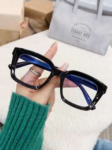 1副纯色简约透明眼镜，男女通用，适合电脑、阅读、游戏、电视和手机使用。 - 無色 - 查看 3