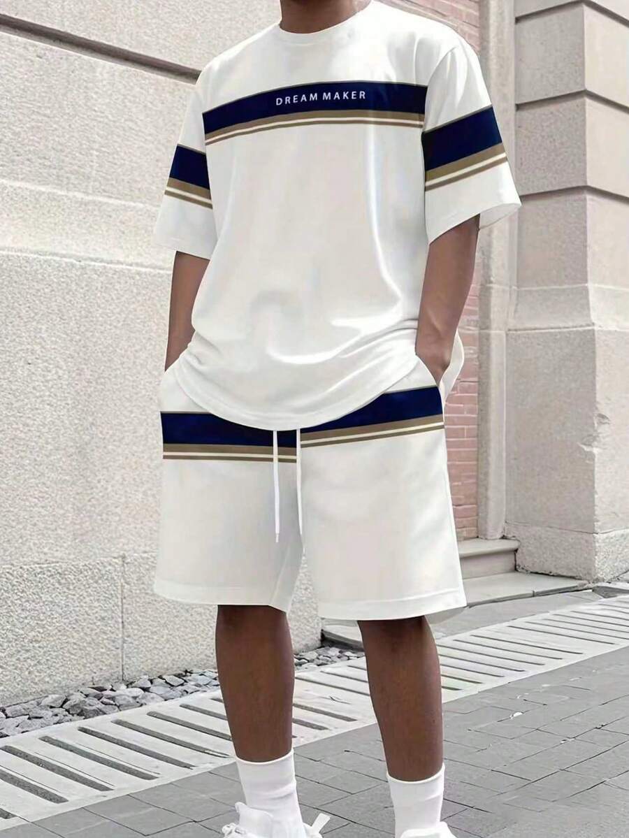 男士夏季运动套装，涤纶针织圆领T恤和短裤套装，轻盈透气，弹性十足，纯色设计，适合训练和休闲穿着，也可作为礼物送给朋友。