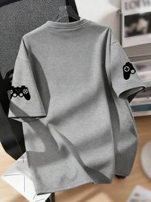 一件装游戏主题青少年男童T恤，“吃、睡、玩”标语上衣，春夏校园日常穿着