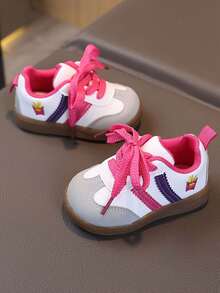 1 Pair Spring/Autumn New Baby/Toddler Casual Sneakers, Featuring Fresh & Lively Cute Patterns, Suitable For Various Children's Outfits. Comfortable With Soft Lining, Non-Abrasive, Adjustable Shoelaces. Construction, Wear-Resistant Upper, Flexible & Non-Slip Sole For & Carefree Wear. - Red - View 3