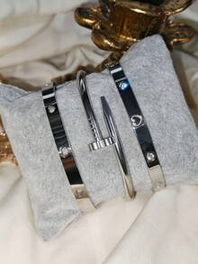 3 قطع مجموعة أساور من الفولاذ المقاوم للصدأ المطلي بالذهب عيار 18 قيراط بتصميم قلب، مع 21 سم سوار من الخرز الزجاجي على شكل قلب، مجموعة مجوهرات أساور أنيقة للنساء، مناسبة للارتداء اليومي والهدايا