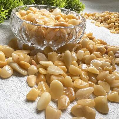 100g Pack, High-Quality Natural Beige Jade Chips, Suitable For Vases, Tableware, Candle Holders, Planters, Aquariums, Glass Containers, And Unique Decor For Air Plants
