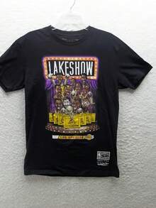 Lakeshow Mens Black Graphic T Shirt Size S By Mitchell & Ness - 款式8 - 查看 1