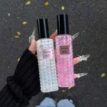 1/4 قطعة 100 مل (3.4 أونصة) رذاذ عطر للأقمشة، معطر هواء، بنكهة الفانيليا والجوز الهند، كريمة المافن، كريمة الفانيليا، شوكولاتة الفانيليا، رائحة خفيفة وطويلة الأمد، مناسبة للمنزل، الأصدقاء، هدايا عيد الحب، حفلات الزفاف الرومانسية، محمول - ألوان متعددة - مشاهدة 3