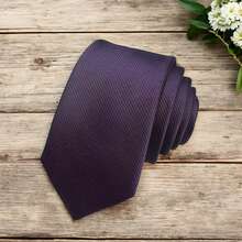 Solid Color Striped Men's Tie With Quality Texture, A Must-Have For Weddings, Business And Formal Occasions - Morado - Ver 2