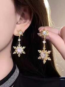 1 Pair Unique Elegant Snowflake Inlaid Glass Design Earrings, Fashionable & Sophisticated, Suitable For Parties And Gatherings