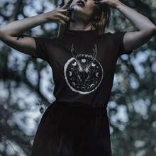 Goth Mystical Moon Phase Skull Witchy Shirt, Edgy Alt Clothing Plus Size Alt Clothing - 款式20 - 查看 1