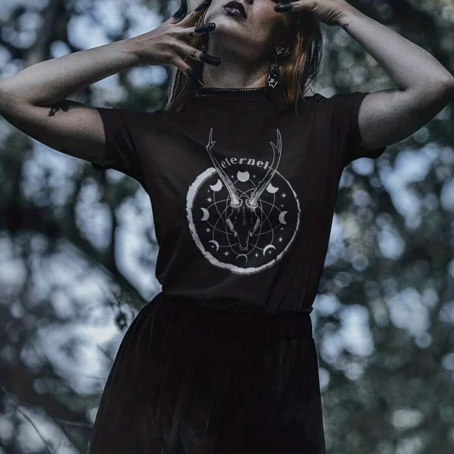 Goth Mystical Moon Phase Skull Witchy Shirt, Edgy Alt Clothing Plus Size Alt Clothing - 款式20 - 查看 1