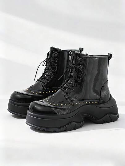 Ghete punk negre pentru bărbați, de designer, cu platformă, cu șireturi, talpă groasă de 4,5 cm, pantofi cu ridicător, pantofi înalți din piele lucioasă, casual, pentru motociclete, cizme de performanță rock and roll, cu nituri, decorațiuni de zi cu zi, Oxford, stil clasic Preppy Derby, confortabile, pantofi de lucru casual pentru bărbați. Vă rugăm să alegeți o mărime mai mare, stil streetwear anilor 2000.
