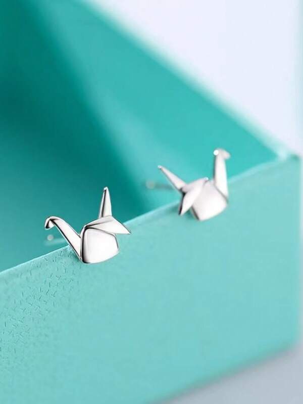 Fashionable Minimalist Geometric Small Origami Crane Earrings For Women's Animal-Inspired Design, Versatile Pierced Ear Jewelry For Gatherings,Christmas Gifts