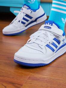 阿迪达斯 (ADIDAS) Adidas Originals FORUM Low J 复古款，轻便耐穿，防滑低帮滑板鞋，白蓝配色，经典魔术贴运动滑板鞋，儿童款 - 藍白色 - 查看 6