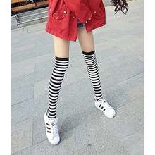 DAZCOS Striped Thigh High Socks Elastic Over The Knee Knit Stockings For Halloween Christmas Daily And Cosplay - 黑白+紅黑 - 查看 5