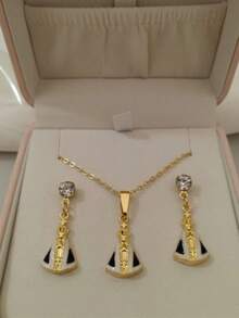 Kit Colar + Brinco Nossa Senhora Aparecida Folheado Strass
