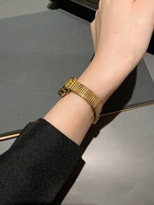 1pc Vintage Luxury Gold/Silver Color Petite Women Bracelet Watch, Fashionable Minimalist Elegant Quartz Watch, Suitable For Daily Wear, Birthday Gift - 金色 - 查看 6