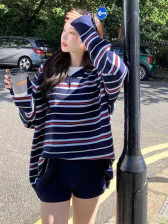 女式时尚复古条纹 V 领慵懒长袖针织毛衣，秋季分层上衣