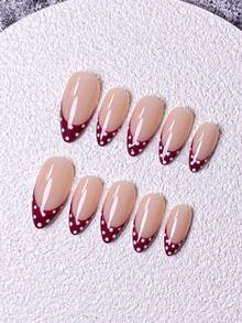 10片手工法式短指甲贴纸，有白色、棕色、金色、粉色、红色和波点图案可选。饰以手绘渐变梅花和3D极光白五瓣花，并点缀钻石。包含美甲工具。适合女性和女孩，杏仁形设计。 - 酒紅色 - 查看 4