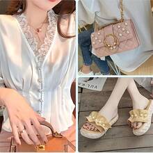 10 قطع أزرار بلاستيكية بملمس اللؤلؤ - أزرار قابلة للتعديل بدون خياطة، أزرار زخرفية ذات سطح كروي لامع باللون الأزرق الداكن/الأسود والأبيض/البيج للقمصان والفساتين والسترات والأعلى - متينة وسهلة الاستخدام (10 قطع)، أزرار بريق موضة، أزرار رأس مسطح أنيقة للكارديجان والمعاطف