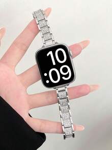 1 件女式闪亮水钻金属表带，兼容 38mm/40mm/41mm/42mm/44mm/45mm/49mm、Watch Fit 4/Fit 3、Redmi Watch 5/4、Mi Band 9 Pro/8 Pro，可调节表扣 - 滿鑽-銀色 - 查看 3