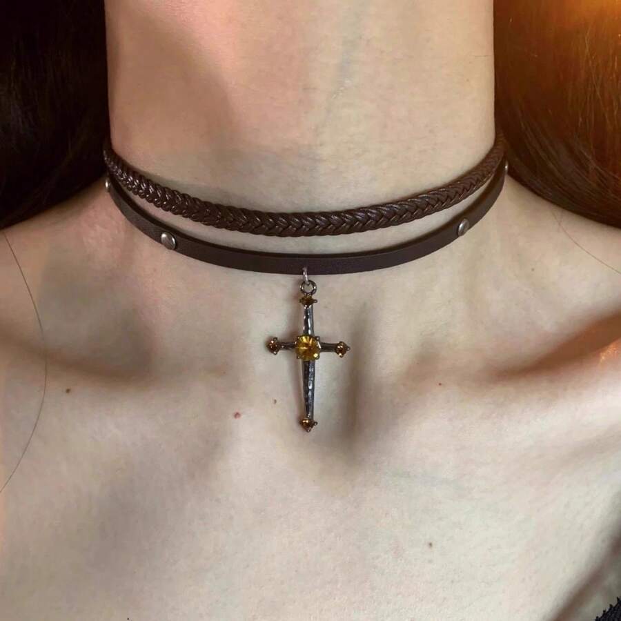 1 Pc Gothic Vintage Brown Braided Rope Cross Choker Necklace For Women Jewelry Accessories Fashion Zirconia Collar Leather Clavicle Choker Necklace Decoration Collar Birthday/Engagement/Holiday Gifts Everyday Jewelry, Elegant Accessory - 如圖所示 - 查看 1