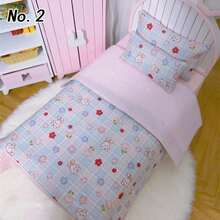 Puppenhaus Ornament, 1:12 Kaninchen Einzelbett, Kaninchen Bett, Kleiderschrank, Aufbewahrungsschrank, Mehrstöckiger Aufbewahrungsschrank, 12 Minuten Möbel Modell, Ob11 Puppenhaus Mini Ornament, Simulierte Villa Haus Männlich und Weiblich Holzmöbel, Geburtstagsgeschenk, Weihnachtsgeschenk, Miniatur Essen und Spielszene Kleinartikel Ornament, Mädchen Geburtstagsgeschenk, Heimdekoration