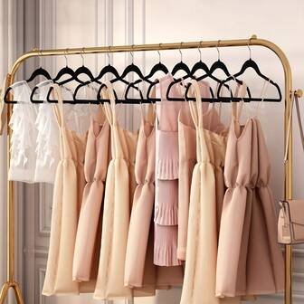 10 piezas de perchas de ropa de adulto para invierno de material plástico, de alta calidad con terciopelo antideslizante y sin rastro, protección de hombros sin deformación, perchas especiales para ropa de hombre, adecuadas para uso en hogares, dormitorios y tiendas de ropa fuera de línea