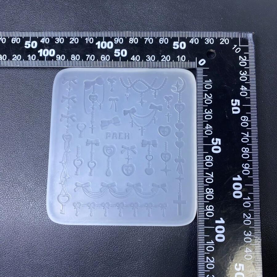 Phụ kiện khuôn đúc nhựa, khuôn silicon cho nhựa lỏng, khuôn silicon làm móc khóa nhựa, phụ kiện khuôn nhựa. - Silicon - Xem 1