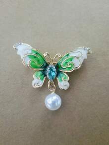 1 pieza Nuevo broche de mariposa de moda, colgador de ropa, colgante de aleación con cristal, accesorio de decoración de insecto