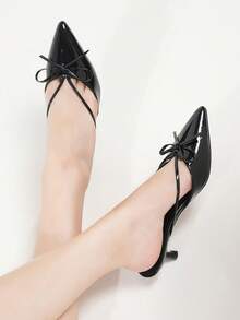 Women's Minimalist Criss-Cross Strap Pointed Toe Kitten Heel Sandals, Butterfly Decor Sexy Open Toe Burgundy High Heels, Slip-On Fashion, Suitable For Christmas, New Year, Spring/Summer Weddings, Parties, Vacation