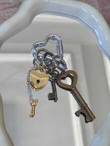 Vintage Brass Heart Lock & Key Charm Elegant Metal Keychain Retro Brass Lock And Key Pendant Accessory Car Accessories For Woman Gifts For Women Gifts For Men Phone - Multicolor - View 11