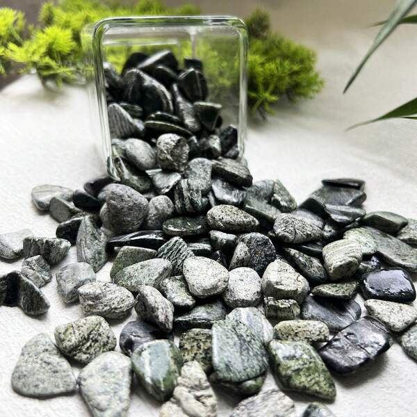 100g Piedra natural verde cebra en trozos grandes, adecuada para decoración del hogar, acuarios y peceras, fuentes, decoración de oficina, relleno de jarrones y camas de plantas, colecciones, regalos y talla grande