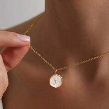 1 Piece Exquisite Gold Christian Necklace - Simple Cross Pendant With Chain, Suitable For Daily And Special Occasions, Elegant Jewelry - Religious Gift For Women, Birthday, Christmas, Anniversary - Suitable For All Seasons, High-End Design