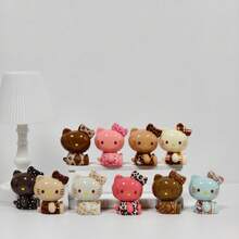 Sanrio 三丽鸥Hello Kitty趣味老硬币造型摆件，隐藏版，家居装饰，趣味设计，惊喜收藏，收藏雕像，趣味设计，圣诞装饰，家居装饰配件，返校小礼物，适合节日派对礼物、生日礼物和各种节日惊喜卡通玩具小礼物