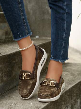 Damen Große Größen Bequeme Slip-On Schuhe, Neuankömmling Frühling/Herbst, Schuhe mit Metallschnalle und dicker Sohle