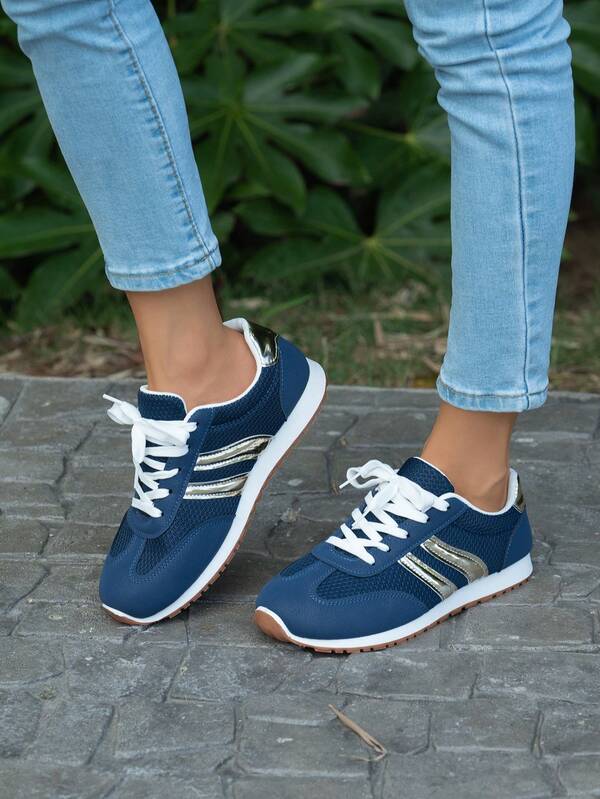 Women's Lace-Up Soft Bottom Thick Sole Casual Sports Shoes, Simple And Fashionable, Suitable For Daily Casual Wear. Easi Wear Classic Sports Shoes Casual Walking Shoes