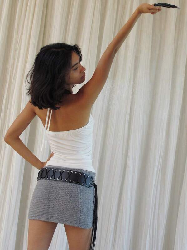 1 pièce Ceinture taille avec gland style punk noir, ceinture taille large style rétro Y2K baddie cowboy, convient pour Halloween, Noël, port quotidien, voyage et toutes les fêtes