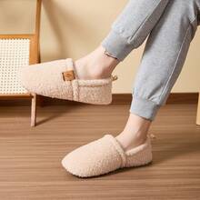 Women's Autumn/Winter New Indoor Slip-On Casual Slippers, Personalized, Warm, Lightweight Plush, Home Slippers, Flat Shoes - Beige - View 3