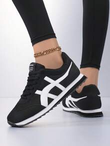 2025 Autunno Scarpe casual da donna stile retrò con punta tonda e lacci, suola morbida e confortevole, sneaker traspiranti e versatili per uso quotidiano, running, estate