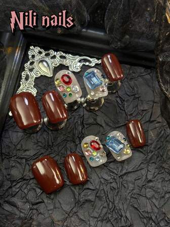 10 件/套手工短方形 Y2K Baddie 风格按压指甲，红色和裸色按压指甲 3D 钻石装饰光泽胶水丙烯酸指甲全覆盖假指甲适合女性适合各种场合日常佩戴送给女性和女孩的绝佳礼物，适合日常使用，含 1 个果冻垫和 1 个指甲锉