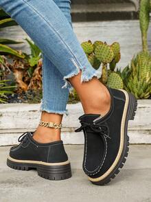 New Women Thick Sole Casual Sneakers, Fashion Simple Lace-Up Thick Bottom Flats, Suitable For Everyday Casual Wear In All Seasons - Black - View 5