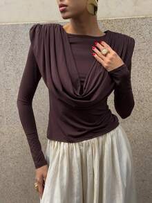 女式纯色针织面料垂褶下摆收腰圆领长袖 T 恤，休闲约会装，秋冬 - 咖啡色 - 查看 4