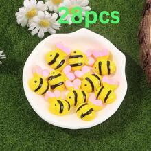 Yellow Resin Bee Shaped Non Porous Beads, Bee Themed Birthday Party Beads & Bead Assortments, Used For DIY Hair Clips, Phone Cases, Clothing Accessories, Envelope Cutting And Pasting Decoration, Christmas Eve, Thanksgiving, Halloween Parties, Holiday Parties, Birthday Gifts, Back To School Season, Bee Festival Decoration Accessories
