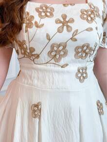 Elegant Viscose Midi Dress With Short Sleeves - White - View 6