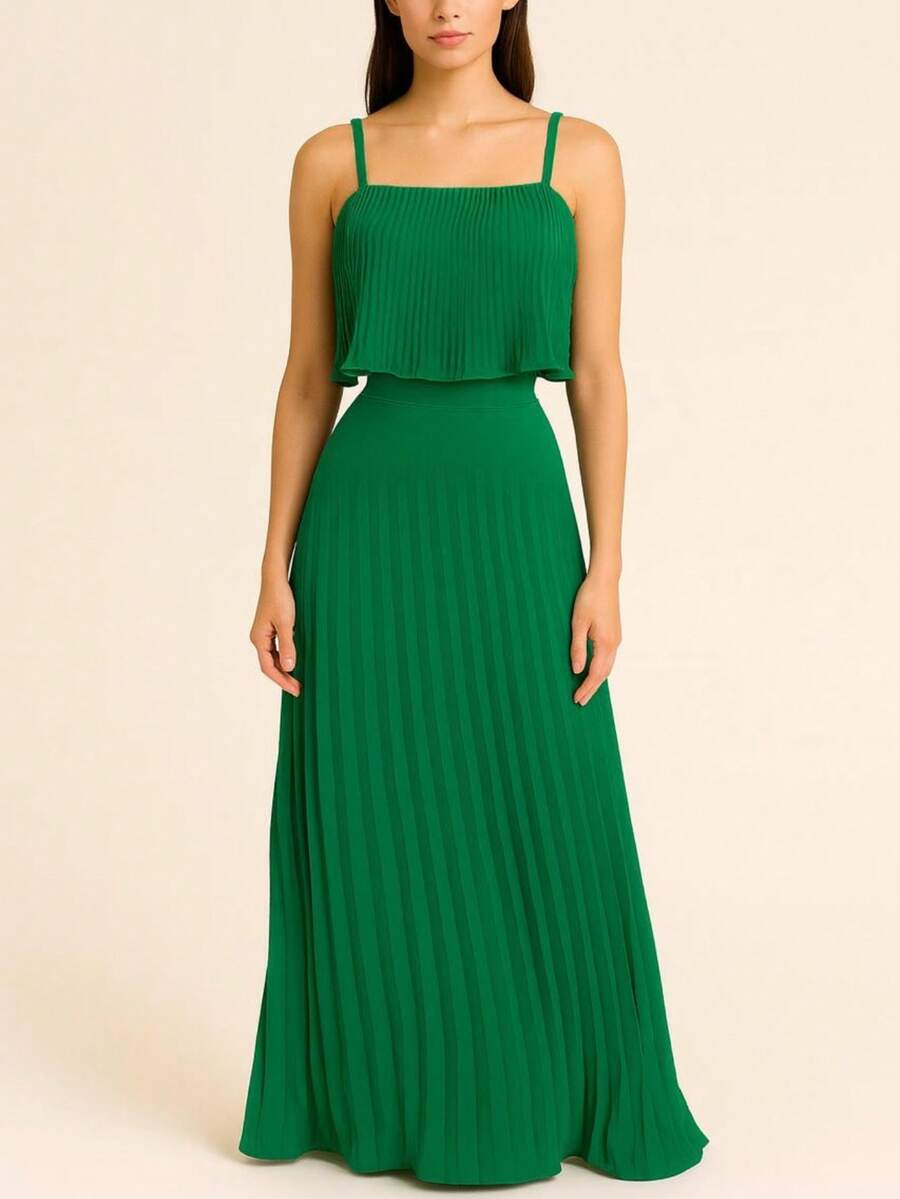 Women's Long Pleated Chic Comfortable Dress With Thin Straps - Green Flag - View 1
