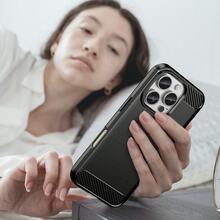 Max Power Digital Funda para Apple iPhone 16 Pro Carcasa Protectora Antigolpes Silicona Negra Diseño Fibra de Carbono Resistente Absorción de Choque [Compatible Carga Inalámbrica] - Negro - Ver 7