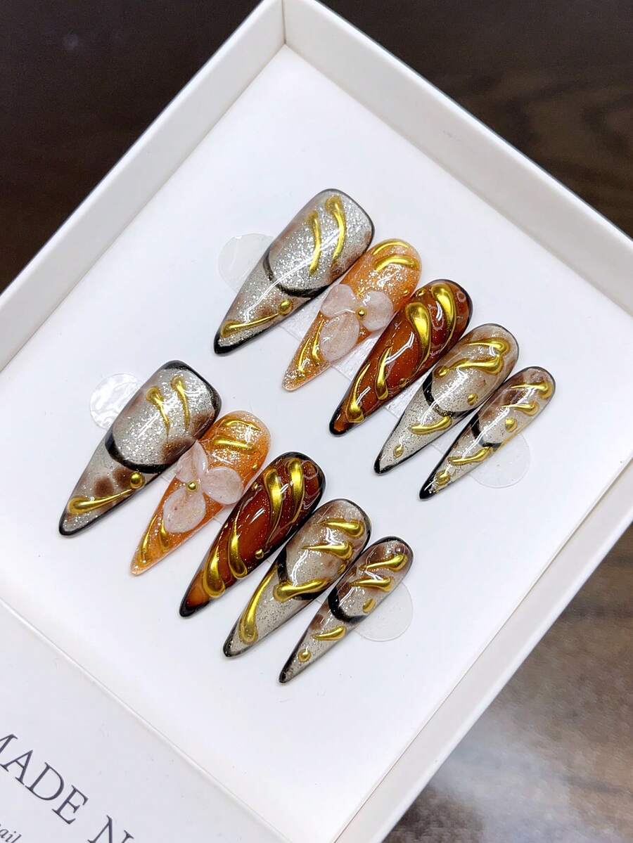 10 Pieces Of Pure Hand-Made Wearable Nails With Almond Nail Shape, Press On Nail