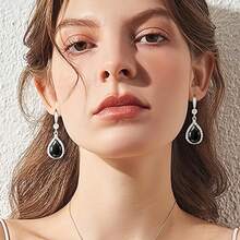 1 Pair S925 Sterling Silver Synthetic Cubic Zirconia & Black Oxidized Zirconia Teardrop Pendant Earrings, High-Quality Jewelry Gift For Women, Low Allergy