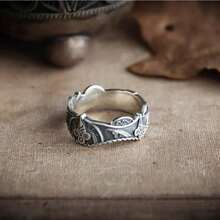 Regal Crown Signet Ring - Vintage Gothic Statement Jewelry With Antique Finish, Bold Unisex Ring For Medieval & Fantasy Style - 銀色 - 查看 3